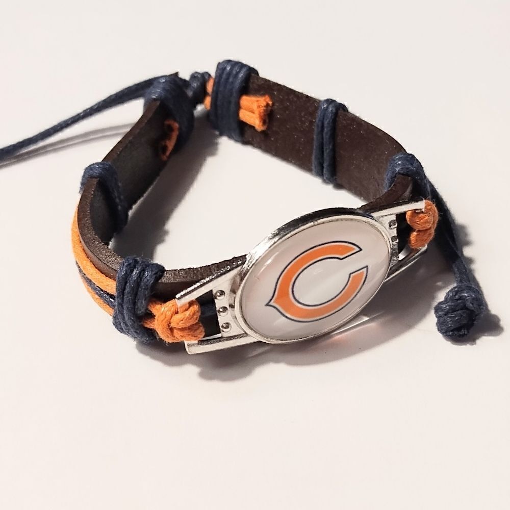 ‎Chicago Bears bracelet leather new d36